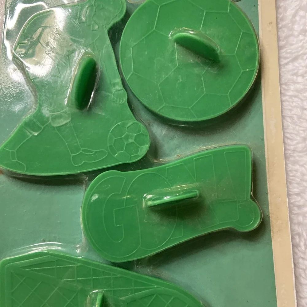 Wilton Soccer Cookie Cutter Set Sealed‎ NIP NOS 1996 Vintage Sports Goal Ball